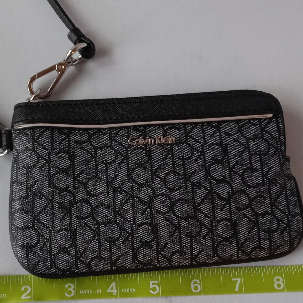 Calvin klein wristlet